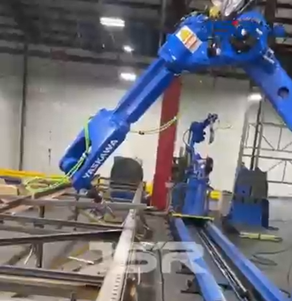 Robotic with laser weld seam tracking for welding frame Featured Image